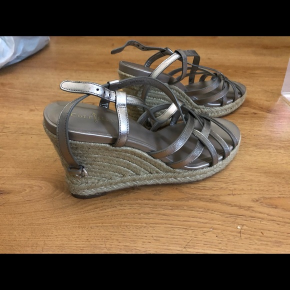 Cole Haan wedges size 8 - Picture 2 of 3